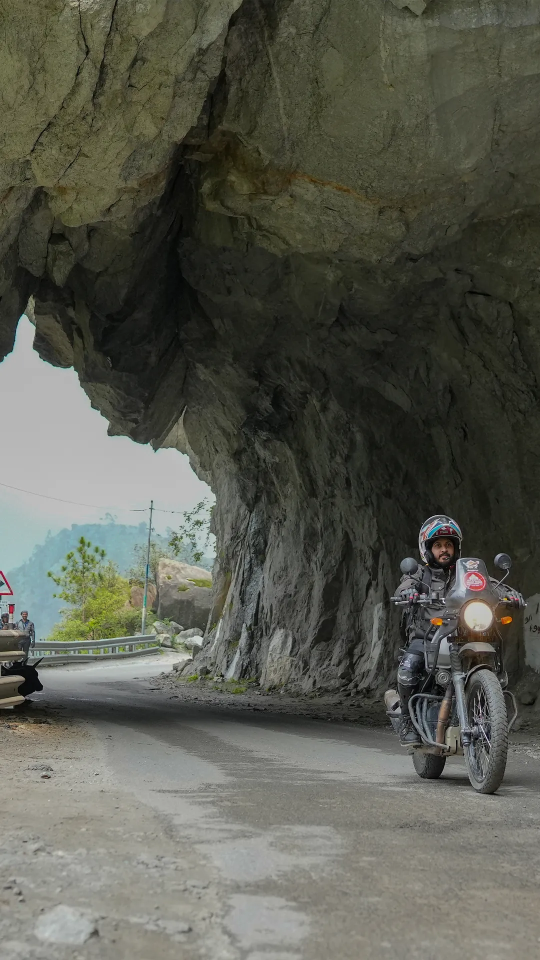 Spiti Motorcycle tour package with Dream Riders