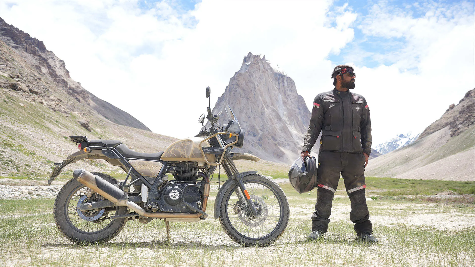 Zanskar Motorcycle tour package with Dream Riders